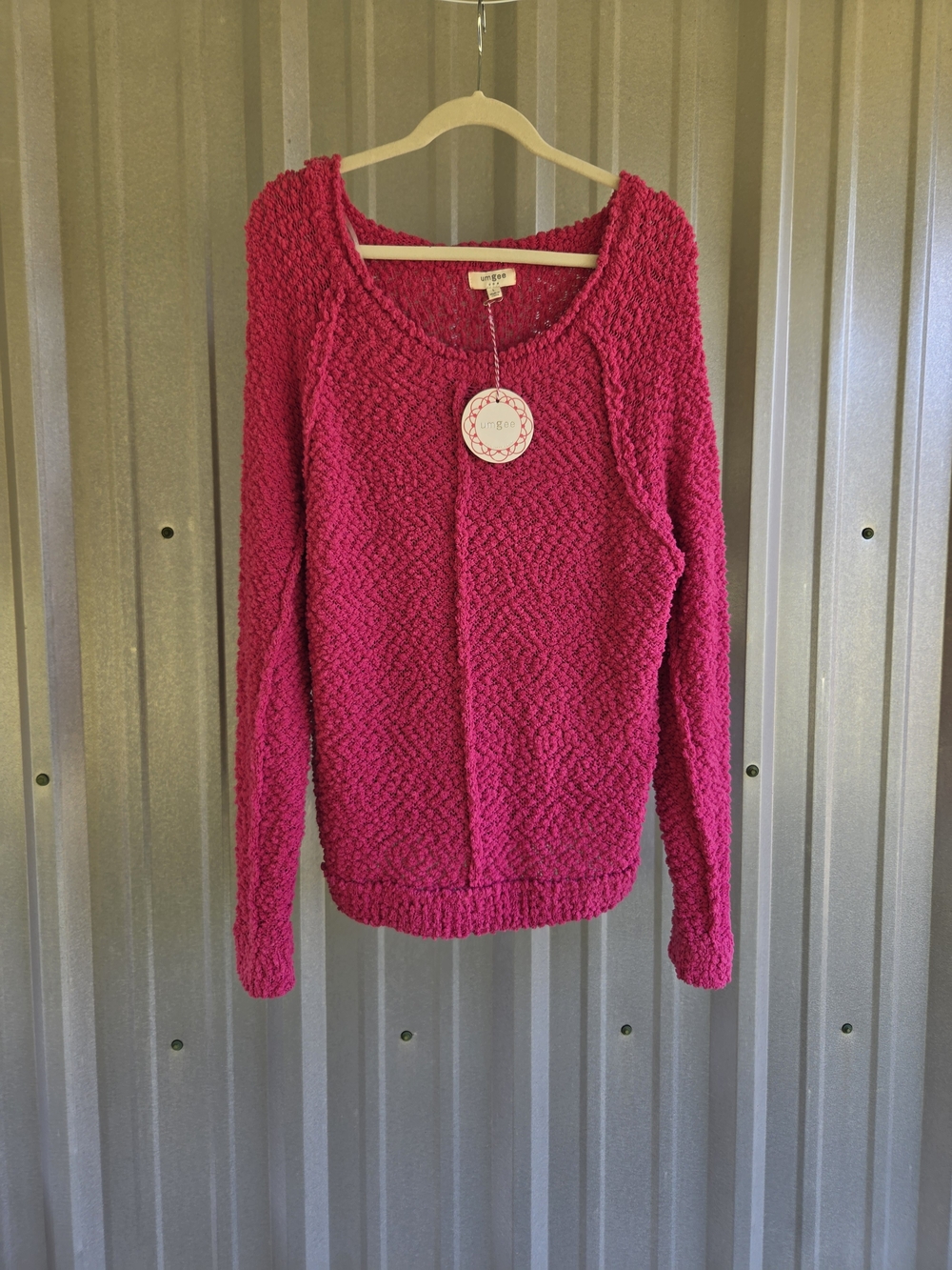 NWT Umgee Sweater Size Large Pink Popcorn Open Knit Style